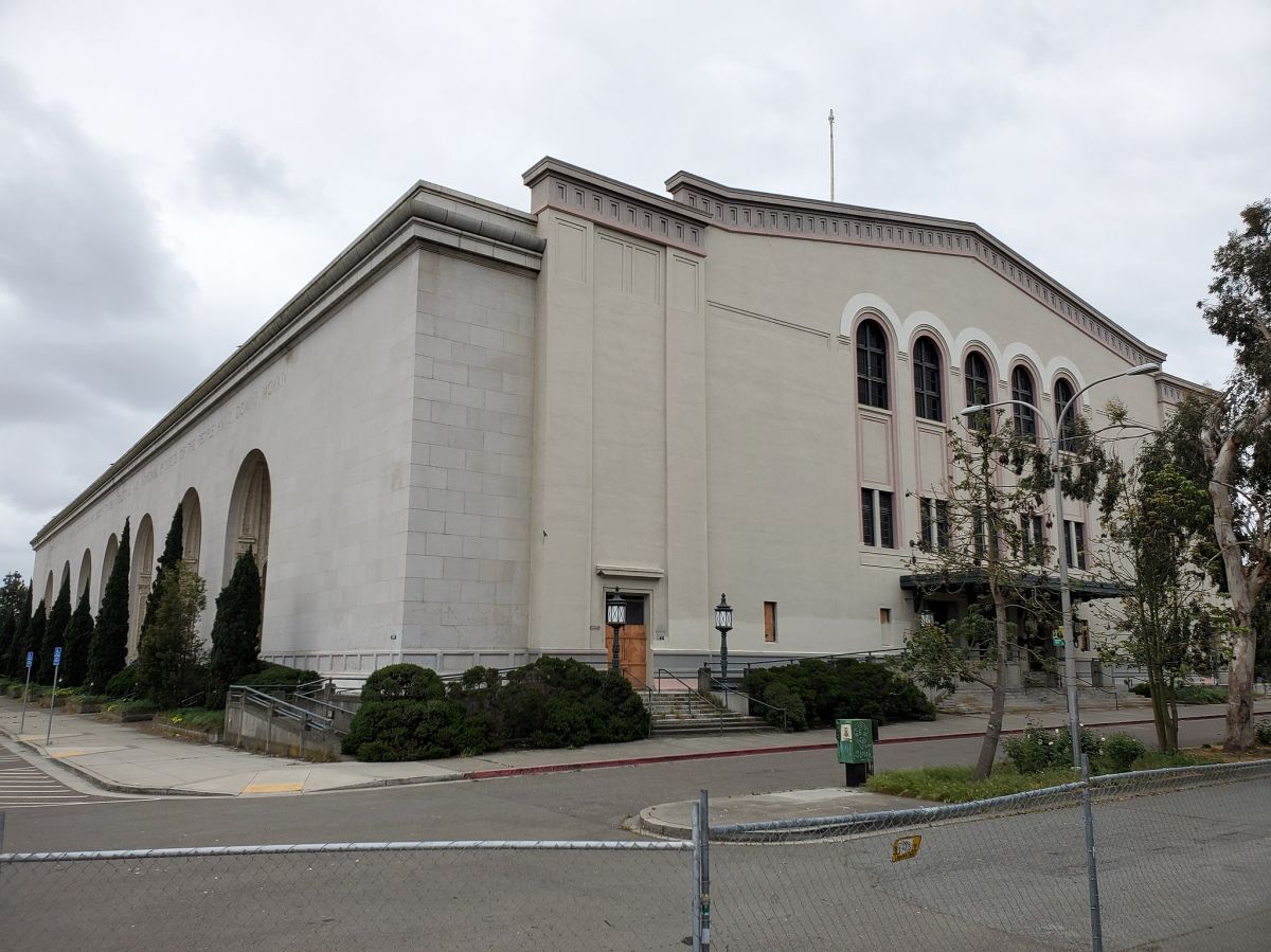 El Centro de Convenciones Henry J. Kaiser en Oakland.