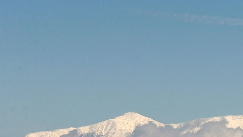 Los Ángeles recibirá 12 pulgadas de nieve en sus áreas montañosas entre otros eventos climáticos 'salvajes' en esta semana para EE.UU.