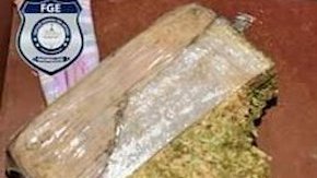 Operativo contra la Familia Michoacana deja seis sicarios detenidos.
