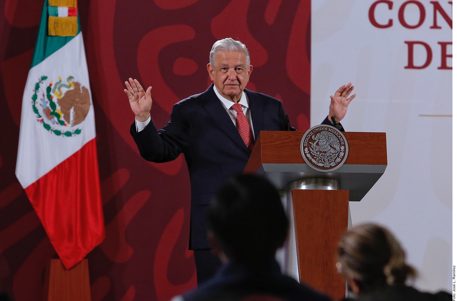 AMLO Propone En Reforma Electoral Reducir Diputados Y Presupuesto Del ...