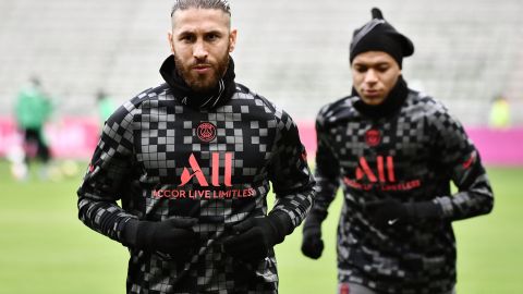 Sergio Ramos ha entrenado en solitario mientras se recuperaba de su lesión.