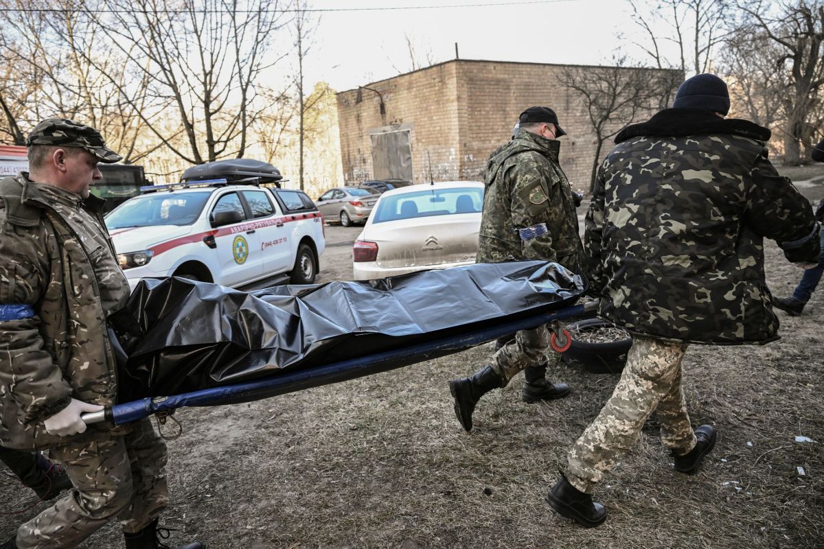 'Tratan los cuerpos de los soldados como basura': cómo Rusia lidia con las víctimas militares de la guerra