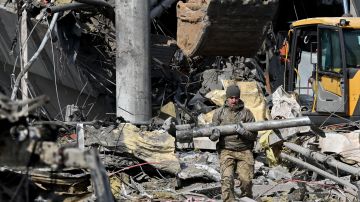 Rusia retrocede en Kiev y el Kremlin afirma que se centrará solo en liberar región separatista de Donbas