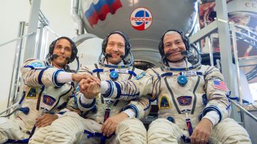 Rusos amenazan con abandonar astronauta estadounidense en estación espacial