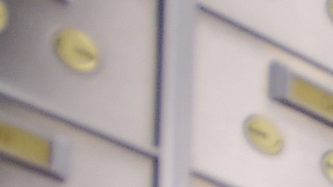 Tienda de Beverly Hills admite que reclutó narcotraficantes como clientes para lavar dinero en cajas de seguridad