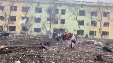 Rusia bombardea hospital materno en Mariúpol