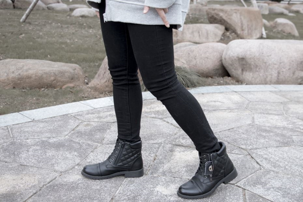 4 combat boots para mujer que puedes conseguir en Amazon por menos de $50 -  La Opinión