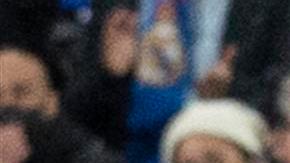 Real Madrid celebra estar arriba en el marcador contra Real Sociedad en La Liga española.