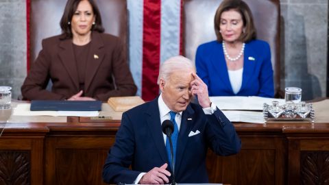 Biden promete mayor seguridad en frontera y le responden “Construye el muro"