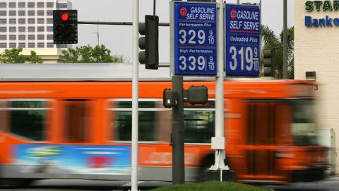 El plan de la Agencia Internacional de Energía para reducir la demanda mundial del petróleo