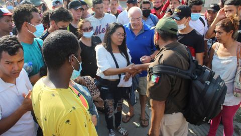 Migración de México suspende temporalmente servicios en Tapachula tras actos violentos