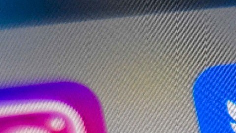 Rusia restringe el uso de Twitter y Facebook en el país: ambas redes buscan mantener sus operaciones