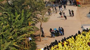 Una universidad anuncia el lanzamiento de una maestría en 'Estudios de la felicidad': tendrá un precio de $17,700 dólares