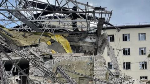 Los restos del hospital central de Izyum, cerca de Járkiv.