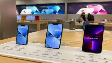 Apple suspende la venta de iPhone en Rusia y otras empresas como Ford y Harley-Davidson le siguen los pasos