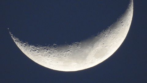 La luna nueva de abril llega en el valiente e impulsivo signo de Aries.