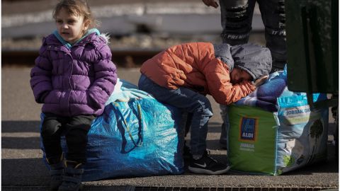 Buscan la forma de proteger a todos los refugiados menores de edad.