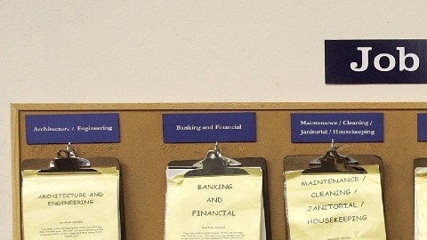 Estados Unidos abrió 11.3 millones de puestos de trabajo en enero, pero solo se ocuparon un poco más de la mitad