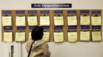 Estados Unidos abrió 11.3 millones de puestos de trabajo en enero, pero solo se ocuparon un poco más de la mitad