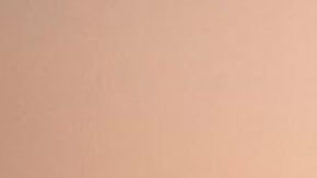 Los Emiratos Árabes respaldan elevar la producción de petróleo ante las sanciones a Rusia