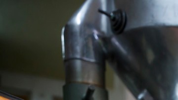 La histórica inflación amarga a las esenciales tortillerías de maíz de México