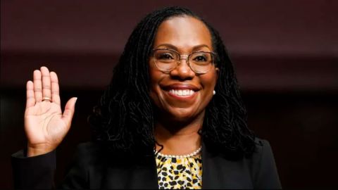 Ketanji Brown Jackson: quién es la primera mujer negra en llegar a la Corte Suprema de EE.UU.