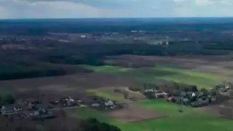 La gigantesca fila de más de 80 km que formaron los últimos camiones de carga rusos en abandonar la Unión Europea