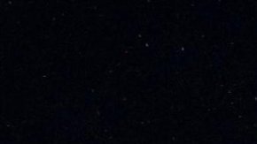 Un meteoro cae hacia la Tierra