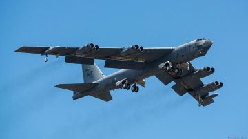 Bombardero B-52