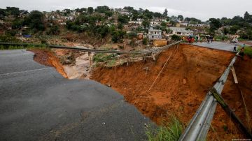 Sudáfrica declara estado de desastre en el este por las graves inundaciones