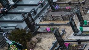 Ucrania identifica a 900 muertos en la guerra