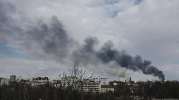 Cinco "potentes" misiles golpean Leópolis, en el oeste de Ucrania, dice alcalde