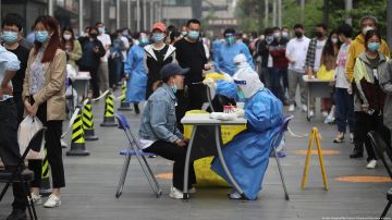 Pekín expande test masivos de Covid por temor a confinamiento