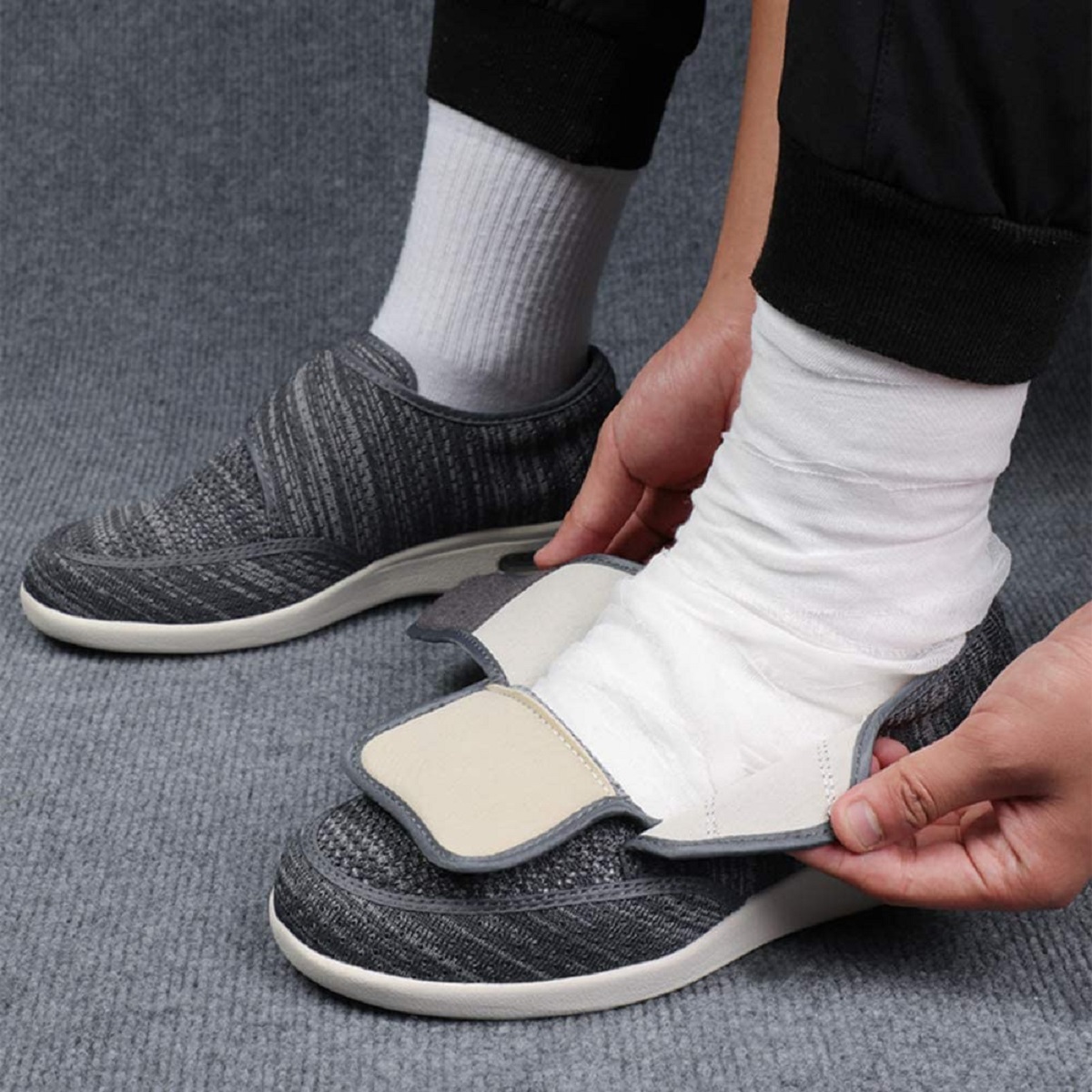 Qué zapatos son los más adecuados para pies diabéticos - La Opinión