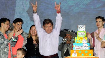 Juan Osorio en la presentación del elenco de "Juntos, el corazón nunca se equivoca" en 2019.