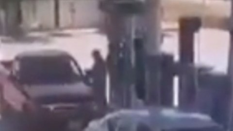 Balacera entre bandas rivales en gasolinería mexicana.