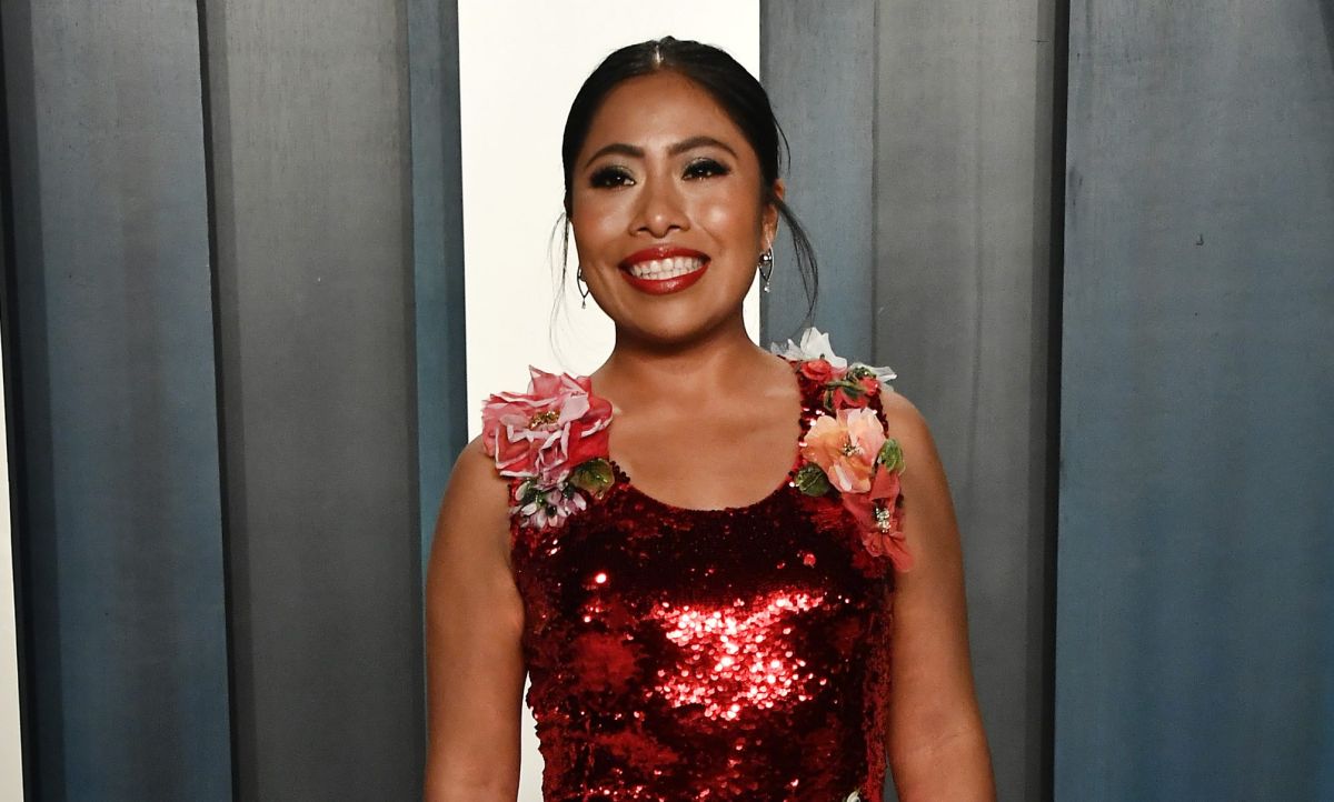 VIDEO: Yalitza Aparicio gets sensual on TikTok as she comes out of the bath and stays in a robe