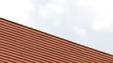 A student wears a facemask at the University of Southern California (USC) in Los Angeles, California on March 11, 2020, where a number of southern California universities, including USC, have suspended in-person classes due to coronavirus concerns. (Photo by Frederic J. BROWN / AFP) (Photo by FREDERIC J. BROWN/AFP via Getty Images)