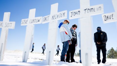 En los días inmediatamente posteriores al tiroteo, se especuló que Harris y Klebold eligieron deliberadamente a atletas, minorías y cristianos como sus víctimas.