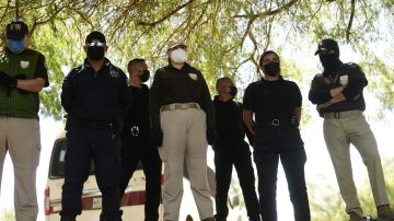 Autoridades en México disuelven caravana de migrantes; detiene a más de 700
