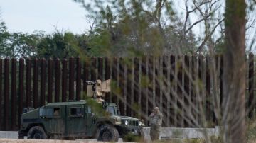 Guardia Nacional de Texas custodia la frontera