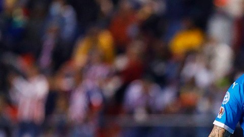 Raúl Gudiño ha perdido la titularidad en las Chivas
