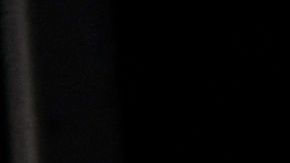 Will Smith y Jada Pinkett Smith en la alfombra roja de la fiesta de Vanity Fair de los Oscars 2022.