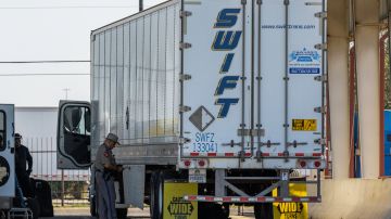 Tras bloqueos de camioneros, Texas acuerda con segundo estado mexicano detener inspecciones en la frontera