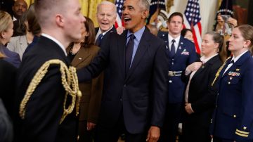 El expresidente Barack Obama volvió a la Casa Blanca.