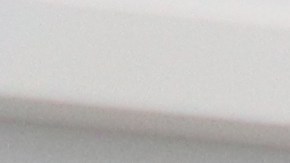 Aurea Montes Rodríguez señala la licorería donde comenzaron los disturbios raciales de 1992.