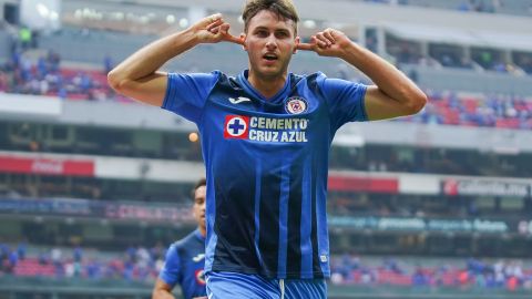 Santiago Giménez marcó con Cruz Azul para derrotar a Atlas por la Liga MX el 2 de abril de 2022.