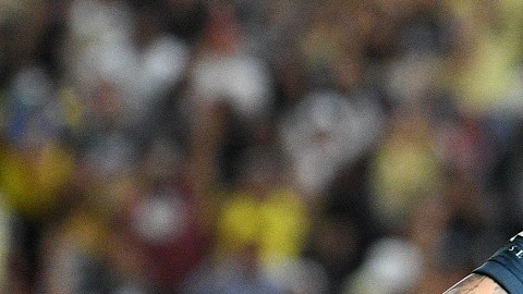 Diego Valdés, del América, celebra el gol del triunfo frente a Necaxa.