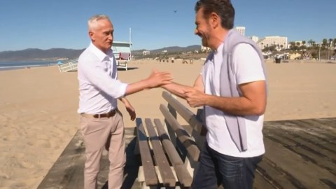 El periodista Jorge Ramos y el actor Eugenio Derbez.