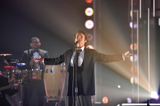 Kika Edgar es Raphael